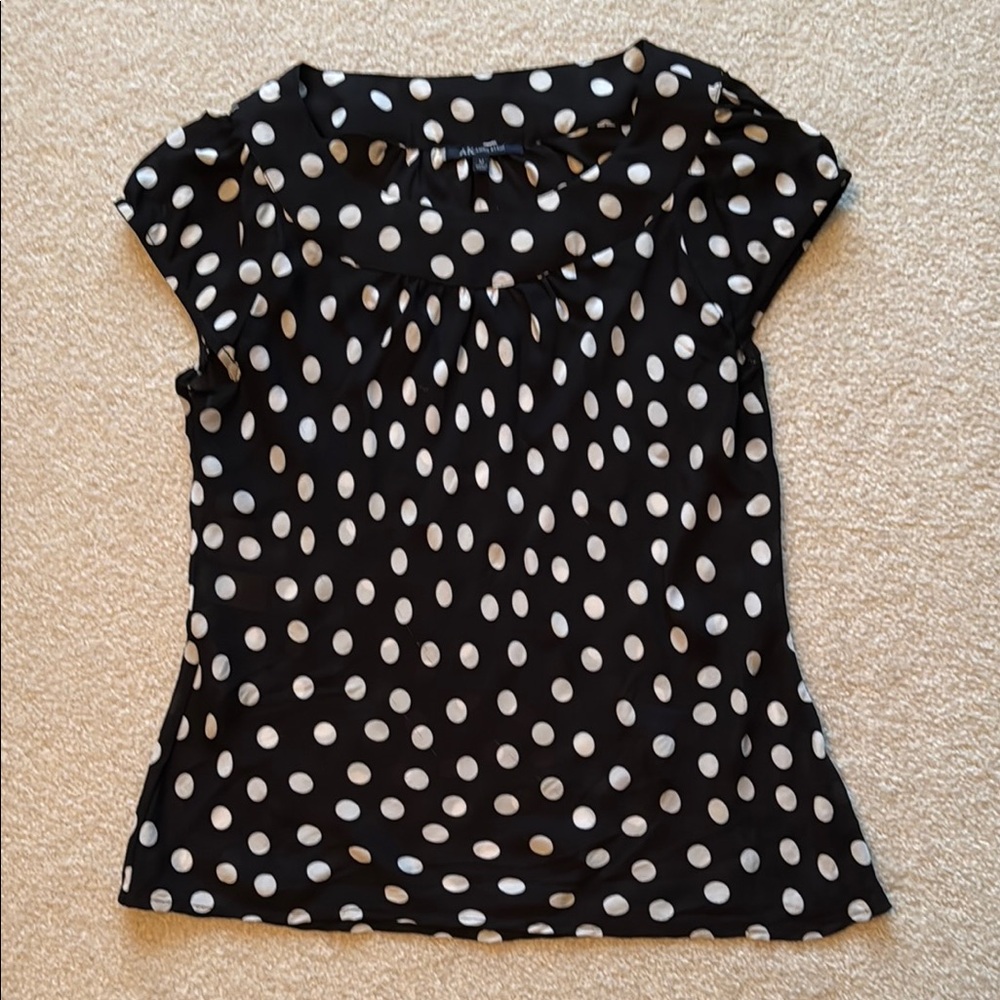Chic Black and White Cap Sleeve Silk Blouse